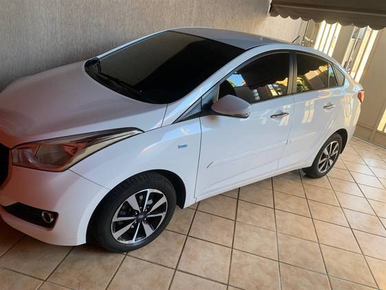HYUNDAI HB20S 1.6 OCEAN 16V FLEX 4P AUTOMÁTICO